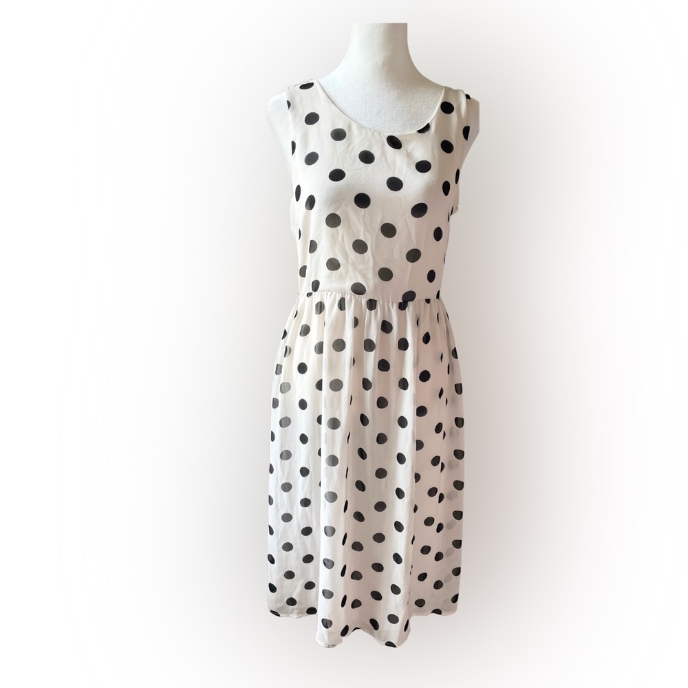Forever 21 Size Small Sleeveless White Chiffon Dress With Polka Dots